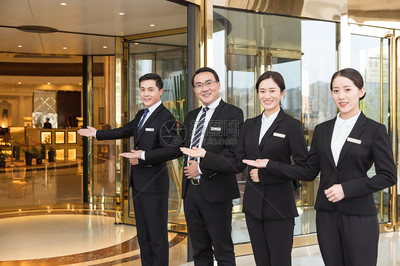 酒店管理商務(wù)團(tuán)隊(duì)服務(wù)形象 提升品牌形象與客戶體驗(yàn)的關(guān)鍵